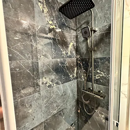 Mogan Mall, Con Jacuzzi Y Playstation 5